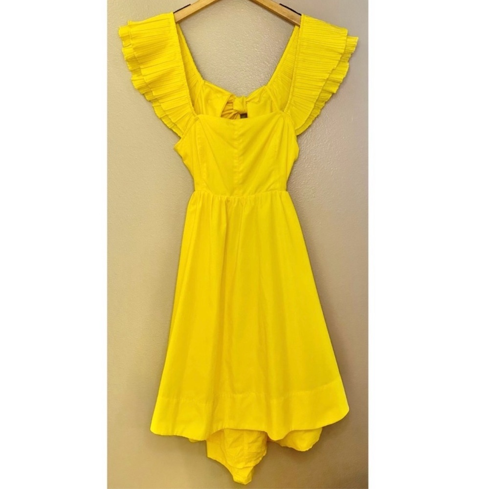 Entro Yellow ruffle open sides dress beautiful 😍 NWT